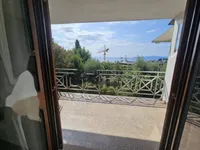 Недвижимость Трехкомнатная квартира Ичичи: 8