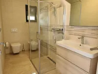 Недвижимость Многоквартирный дом в Побри: 54