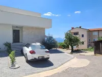 Недвижимость Многоквартирный дом Побри: 1