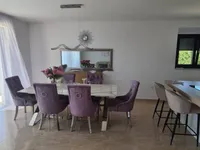 Недвижимость Многоквартирный дом Побри: 23