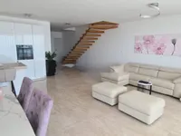 Недвижимость Многоквартирный дом Побри: 33