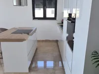 Недвижимость Многоквартирный дом Побри: 35