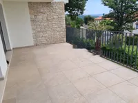 Недвижимость Многоквартирный дом Побри: 41