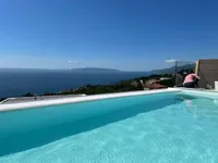 Недвижимость Многоквартирный дом Побри: 64