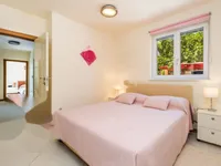 Недвижимость Четырехкомнатная квартира Центр: 11