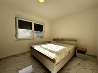 Недвижимость Трехкомнатная квартира Побрие: 7