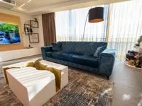 Недвижимость Четырехкомнатная квартира Центр: 7