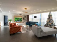 Недвижимость Четырехкомнатная квартира Центр: 10