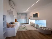 Недвижимость Четырехкомнатная квартира Центр: 31