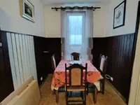 Недвижимость Двухкомнатная Квартира Центр: 3