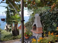 Недвижимость Четырехкомнатная квартира, Центр: 14