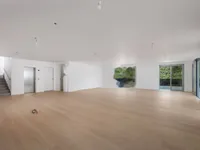 Недвижимость Четырехкомнатная квартира Центр: 6