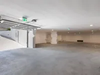 Недвижимость Четырехкомнатная квартира Центр: 35