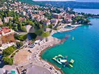 Недвижимость Трёхкомнатная квартира в центре: 1