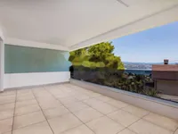 Недвижимость Трехкомнатная квартира Центр: 5