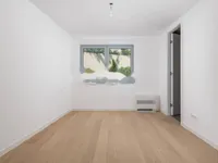 Недвижимость Трёхкомнатная квартира в центре: 11