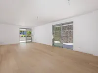 Недвижимость Трехкомнатная квартира в Центре: 5