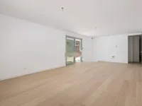 Недвижимость Трехкомнатная квартира в Центре: 9