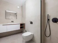 Недвижимость Трехкомнатная квартира в Центре: 20