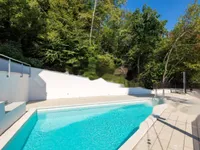 Недвижимость Трехкомнатная квартира в центре: 23