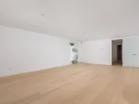 Недвижимость Трехкомнатная квартира Центр: 12