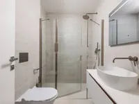 Недвижимость Трехкомнатная квартира Центр: 19