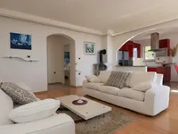 Недвижимость Четырёхкомнатная квартира Ичичи: 2