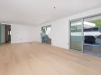 Недвижимость Трехкомнатная квартира Центр: 8