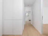 Недвижимость Трехкомнатная квартира Центр: 15