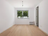 Недвижимость Трехкомнатная квартира в центре: 16