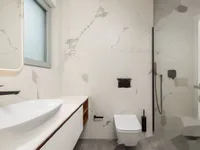 Недвижимость Трехкомнатная квартира Центр: 19