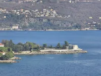 Недвижимость Четырехкомнатная квартира Центр: 18