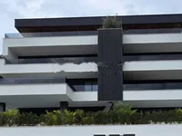 Недвижимость Четырехкомнатная квартира Центр: 19