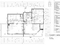 Недвижимость Трехкомнатная квартира в центре: 6