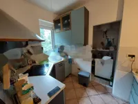 Недвижимость Трехкомнатная квартира в центре: 3