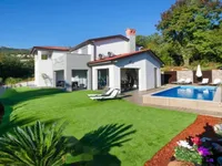 Недвижимость Семейный дом Ичичи: 1