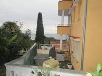 Недвижимость Четырёхкомнатная квартира в Оприче: 1