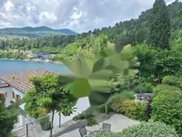 Недвижимость Трехкомнатная квартира, Центр: 17