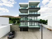 Недвижимость Трёхкомнатная квартира Центр: 5