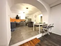 Недвижимость Трехкомнатная квартира в центре Опатии: 1