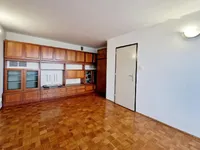 Недвижимость Квартира, 3 комнаты, Шишка: 9