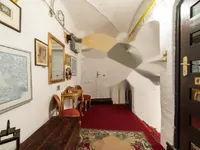 Недвижимость Четырехкомнатная квартира в центре: 2