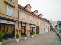 Недвижимость Четырехкомнатная квартира в центре: 20