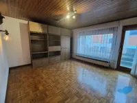 Недвижимость Трехкомнатная квартира Вич: 10