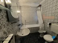 Недвижимость Трехкомнатная квартира Вич: 13