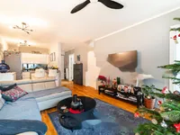 Недвижимость Трехкомнатная квартира в центре: 3