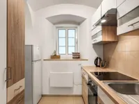 Недвижимость Однокомнатная квартира в центре: 10