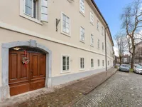 Недвижимость Однокомнатная квартира в центре: 14