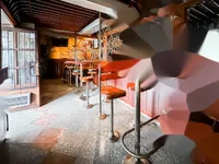 Недвижимость Коммерческое помещение Поляне: 2