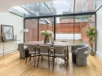 Недвижимость Flood Street: 10